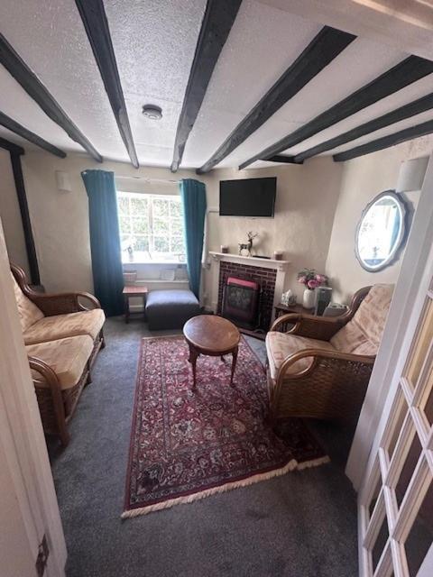 4 St Richard'S Cottages Fittleworth Екстериор снимка